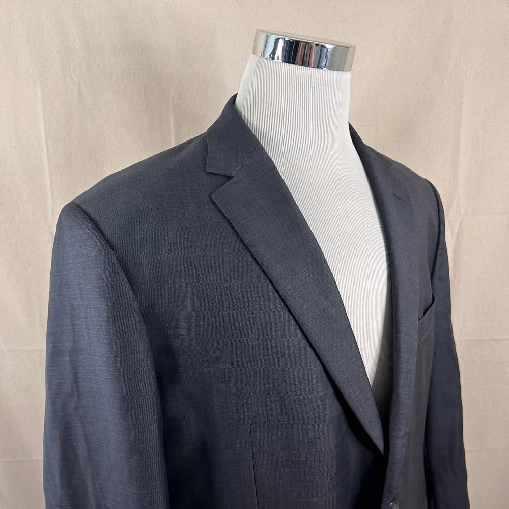 Jos. A. Bank 48R Traveler Sport Coatt 100% Wool Gray Two Button Double Vented